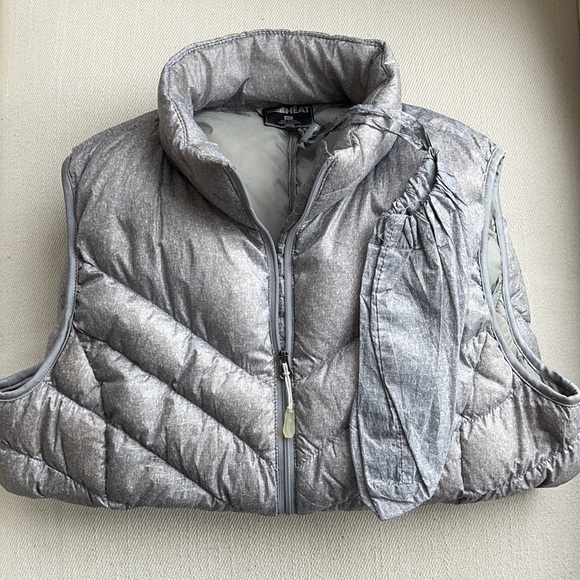 FANTASTIC PACKABLE DOWN FILLED PUFFY VEST